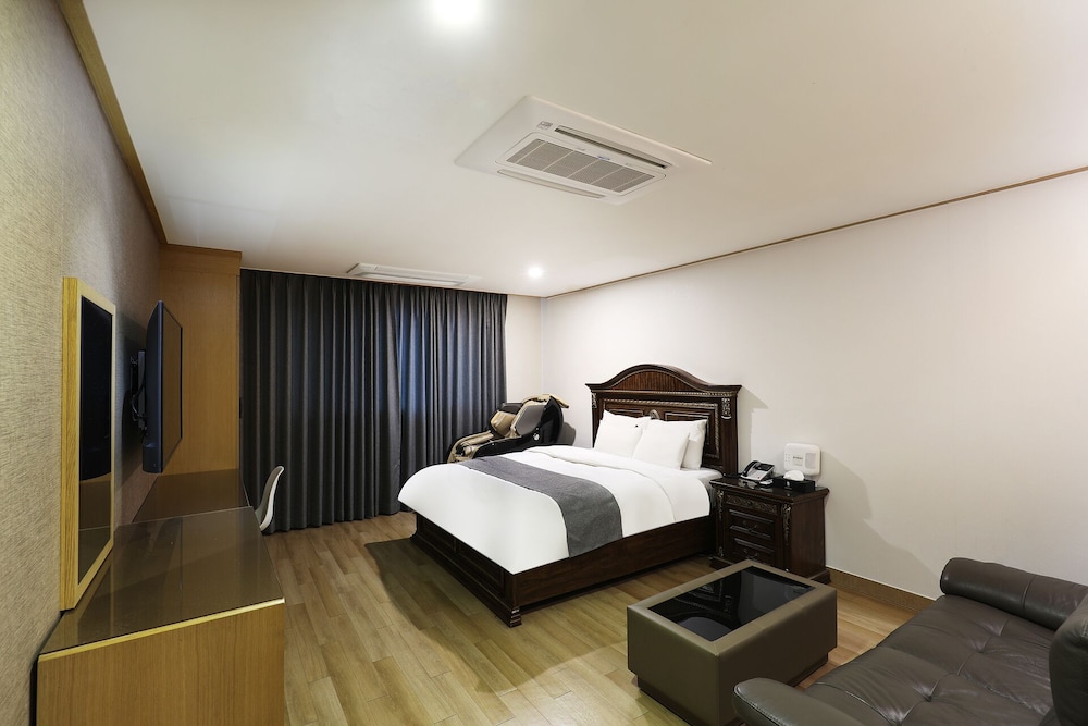 Healing Suite photo 2