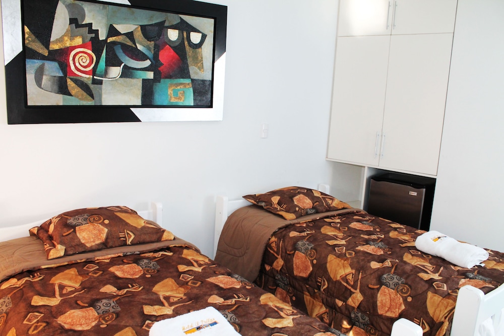 Family Double Room, 2 Twin Beds photo 3