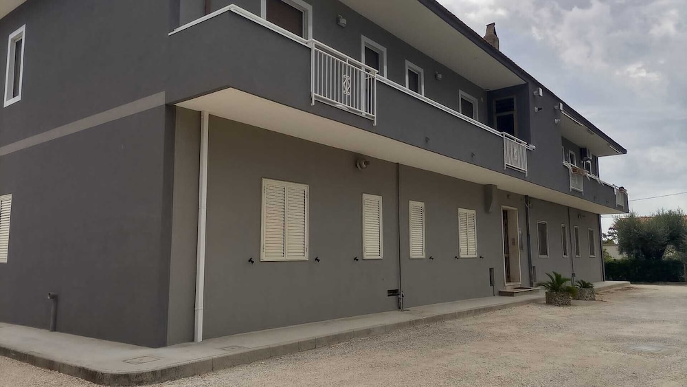 Shared Dormitory, 2 Bedrooms, Balcony photo 2