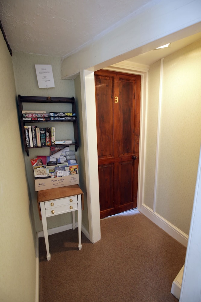 Family Triple Room, Ensuite, Garden View photo 3