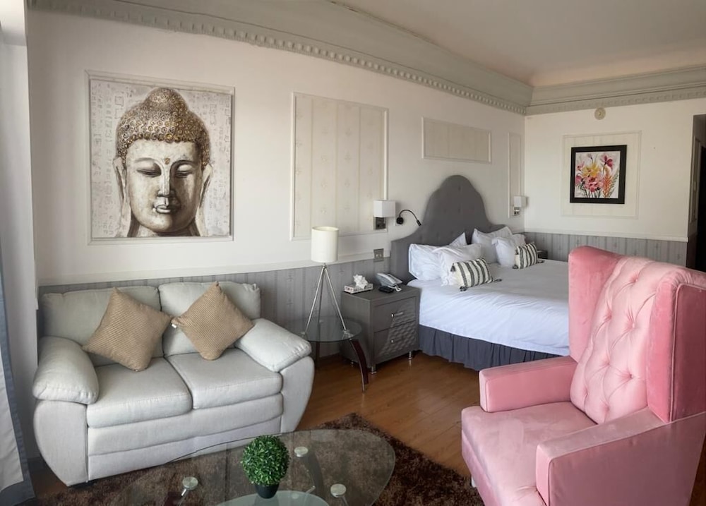 Master Suite Premium