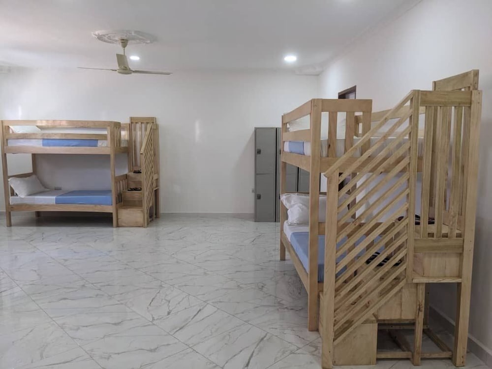 Standard Shared Dormitory, Mixed Dorm