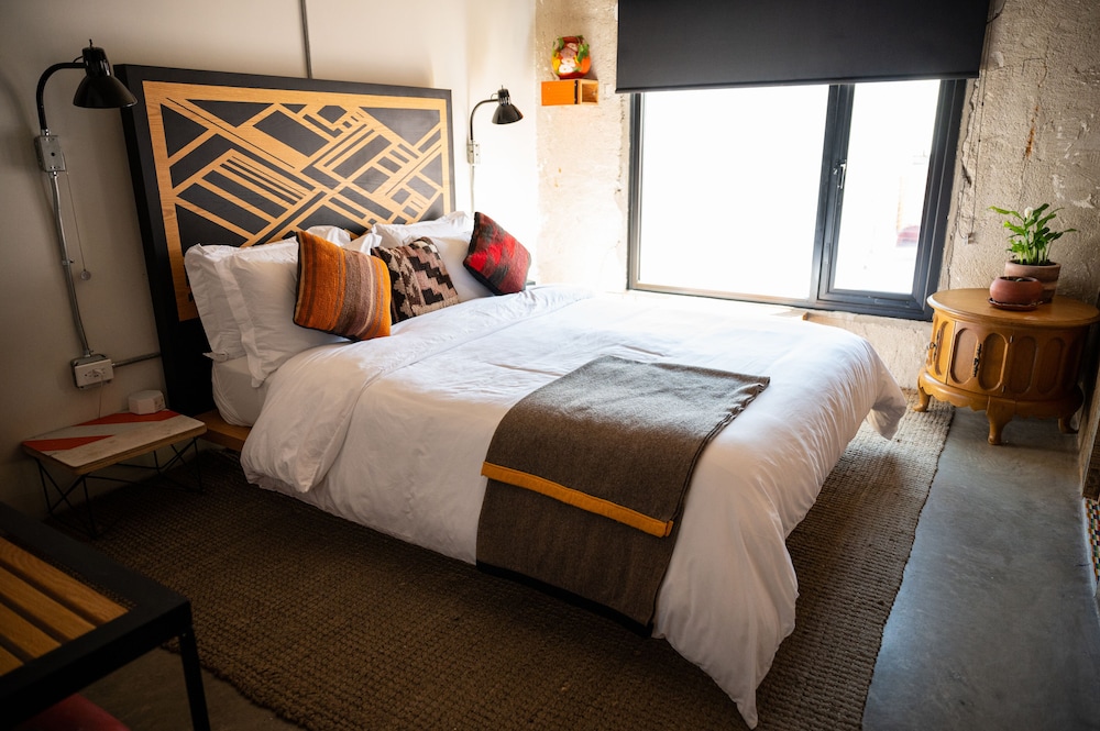 Suite - Photo 4