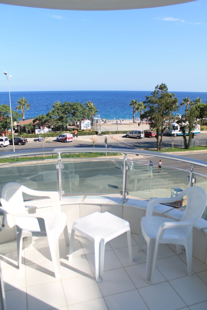 Apartment, Sea View photo 3