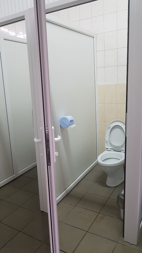 Shared Dormitory, Mixed Dorm, Shared Bathroom (6 Beds) photo 2
