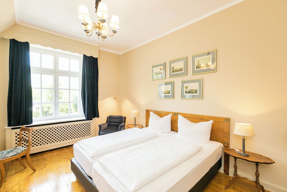 Double Room, 1 Double Bed, Non Smoking, Private Bathroom
