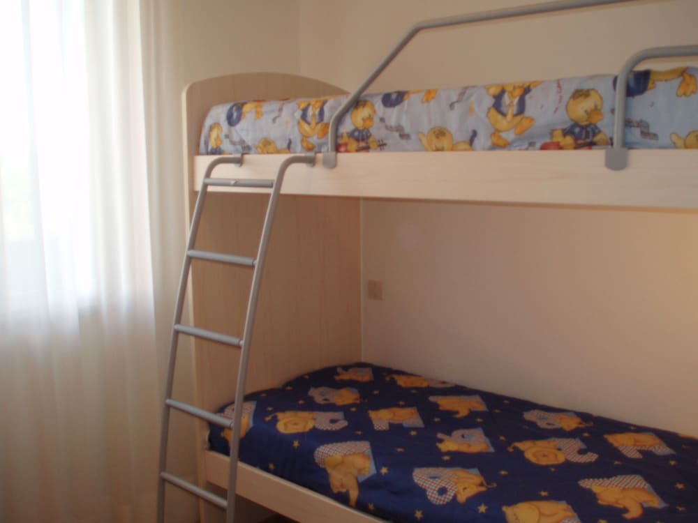 Apartment, 2 Bedrooms, Balcony photo 2