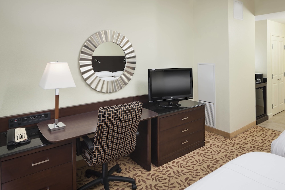 Room - Photo 4