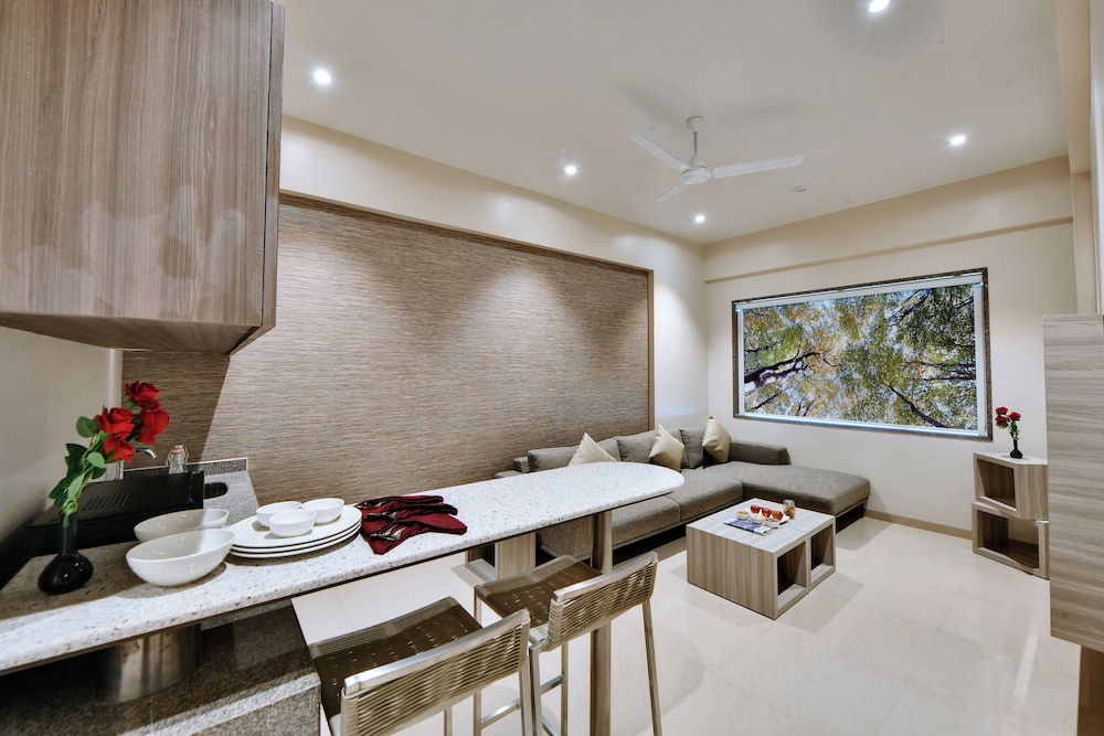 Executive Suite