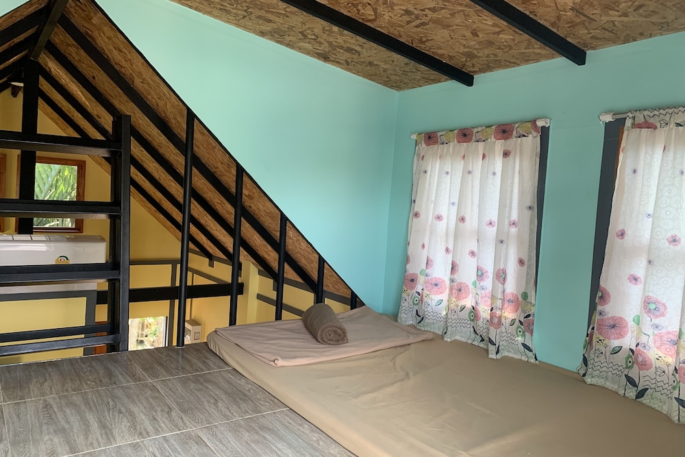 Superior Bungalow - Photo 14