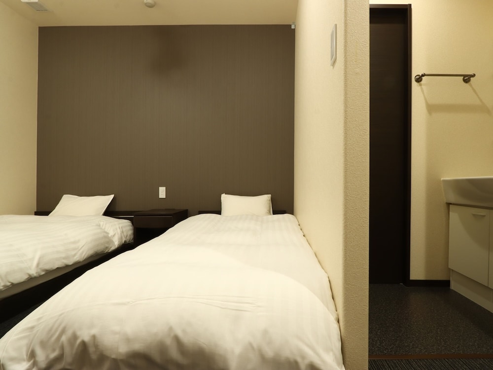 Standard Twin Room, with Private Toilet, Non Smoking