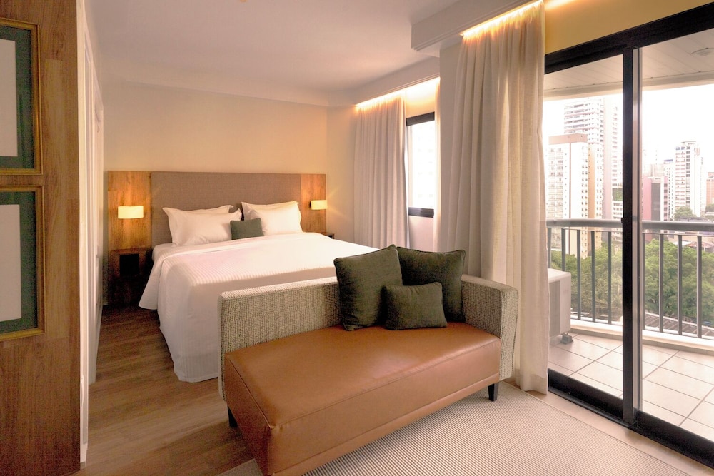 Superior Studio Suite - Photo 1