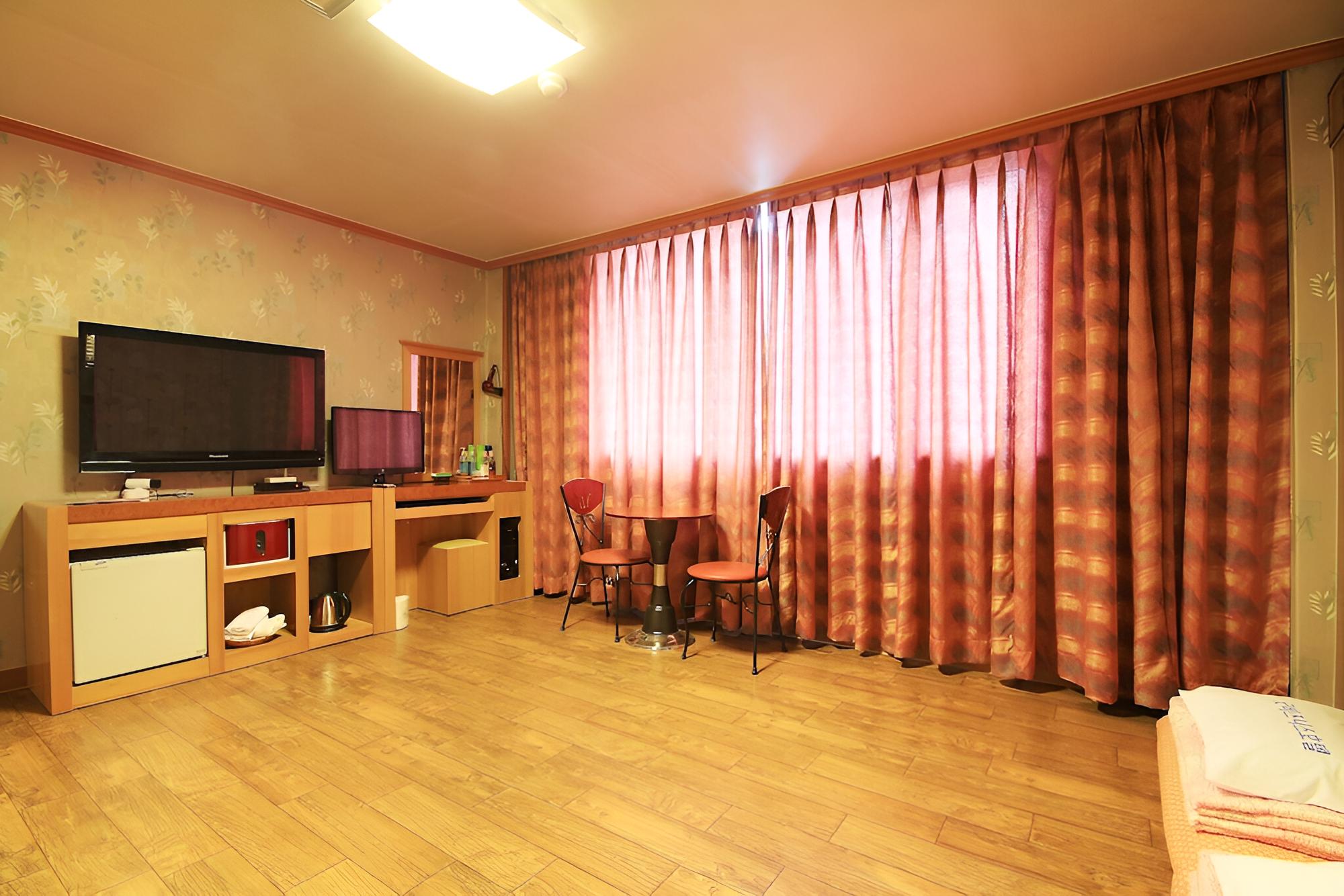 Room (Ondol A) photo 3