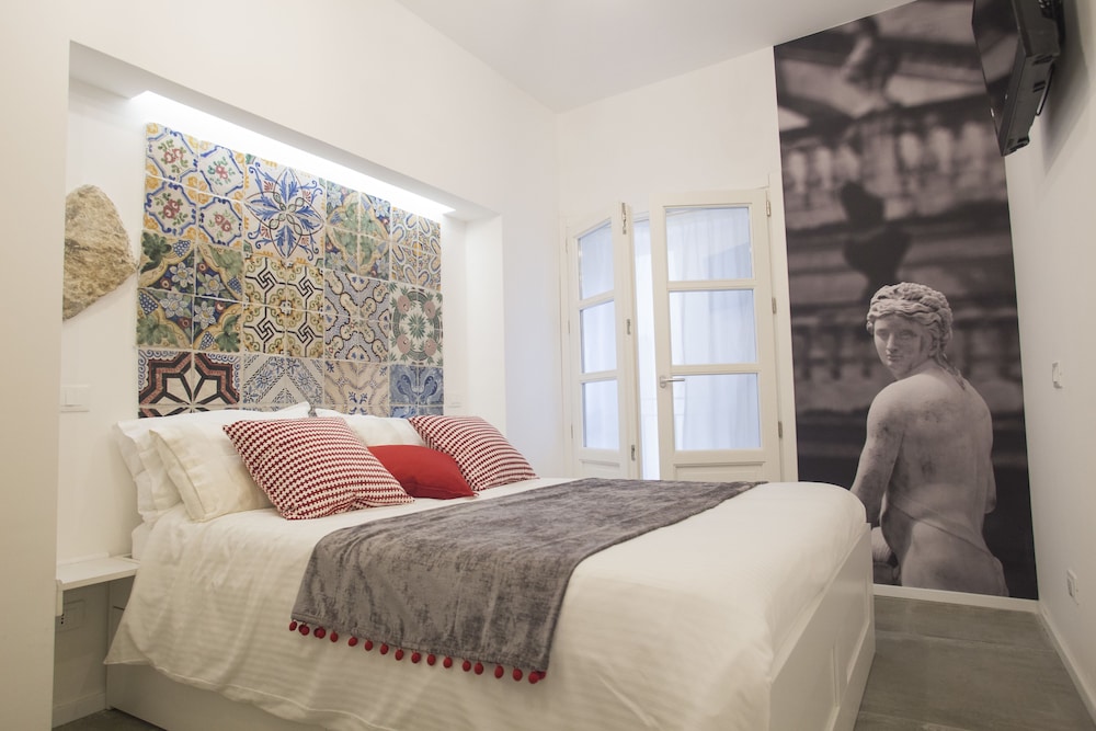Standard Double Room, City View