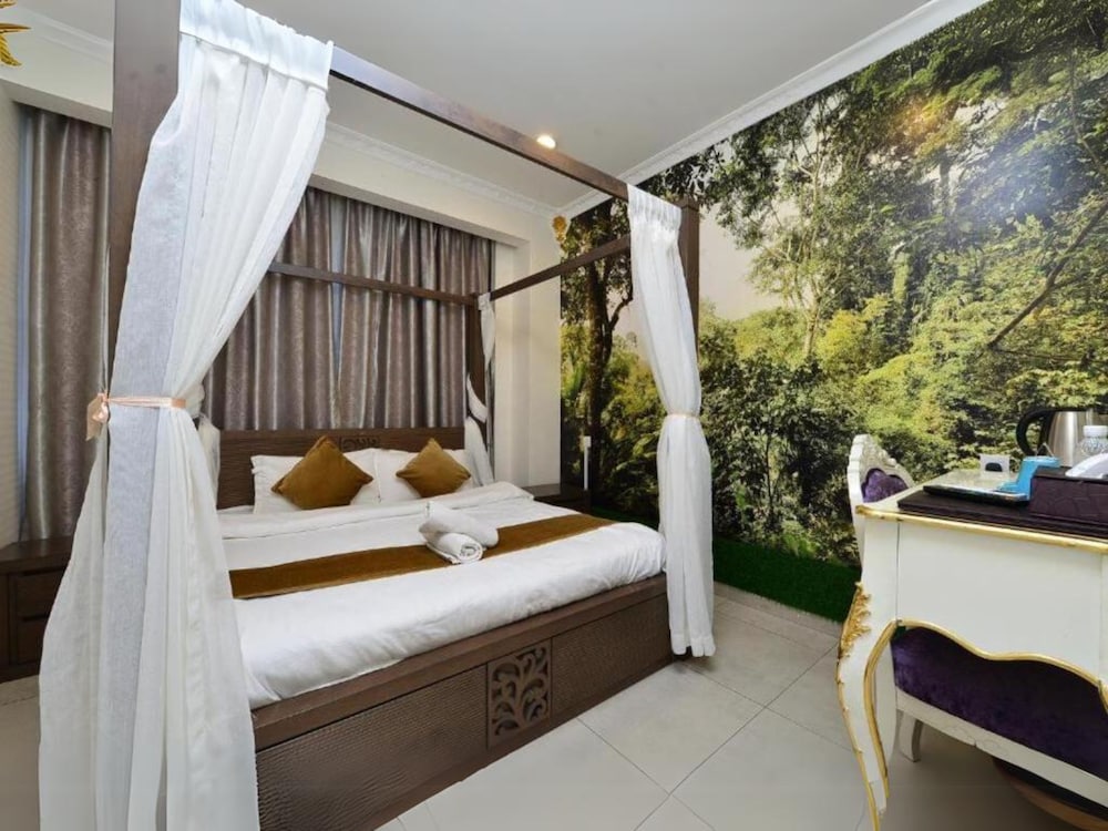 Deluxe Room - Photo 5
