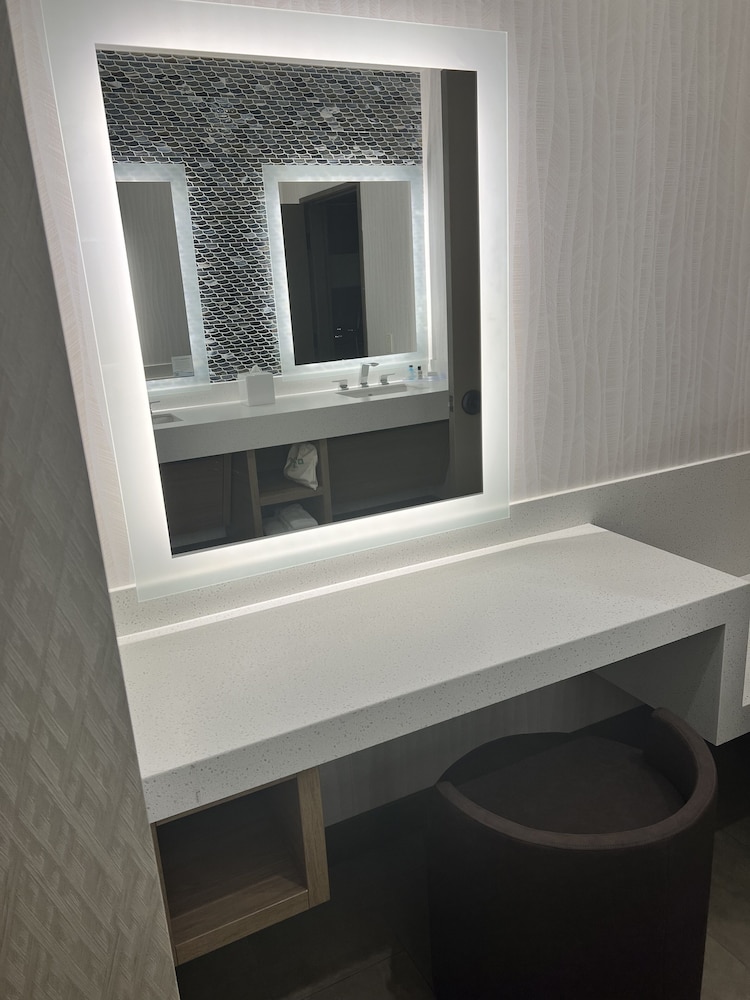 Suite, Non Smoking - Photo 4