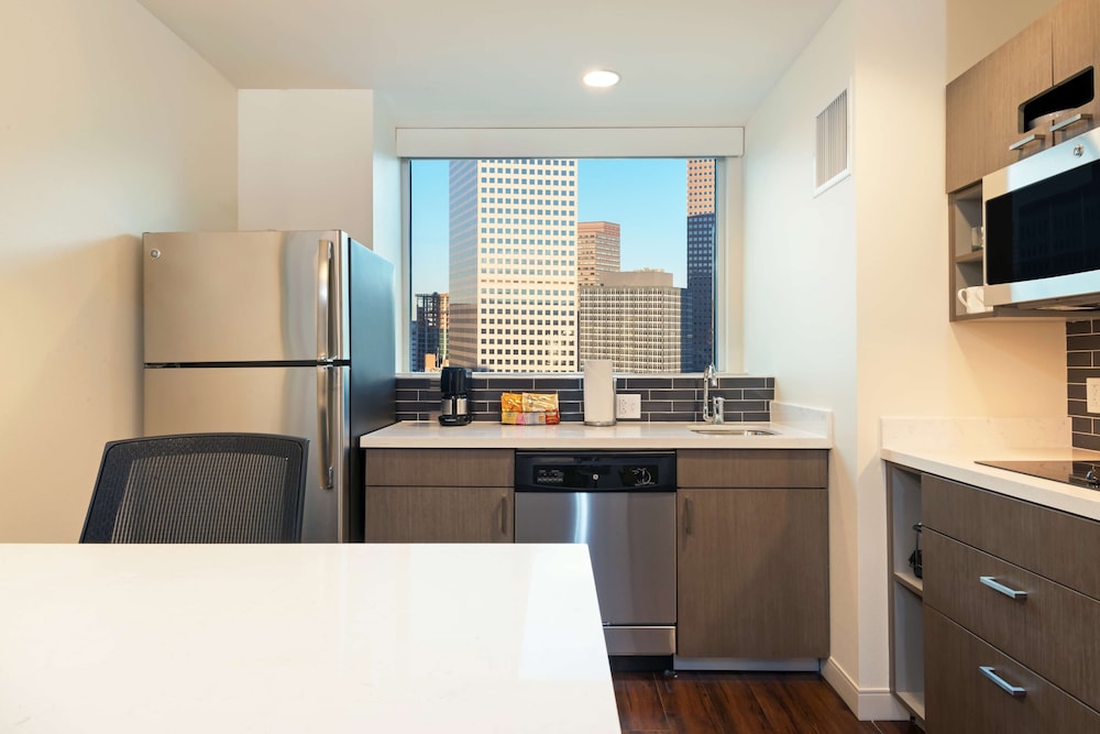 Room, 1 Bedroom (High Floor)