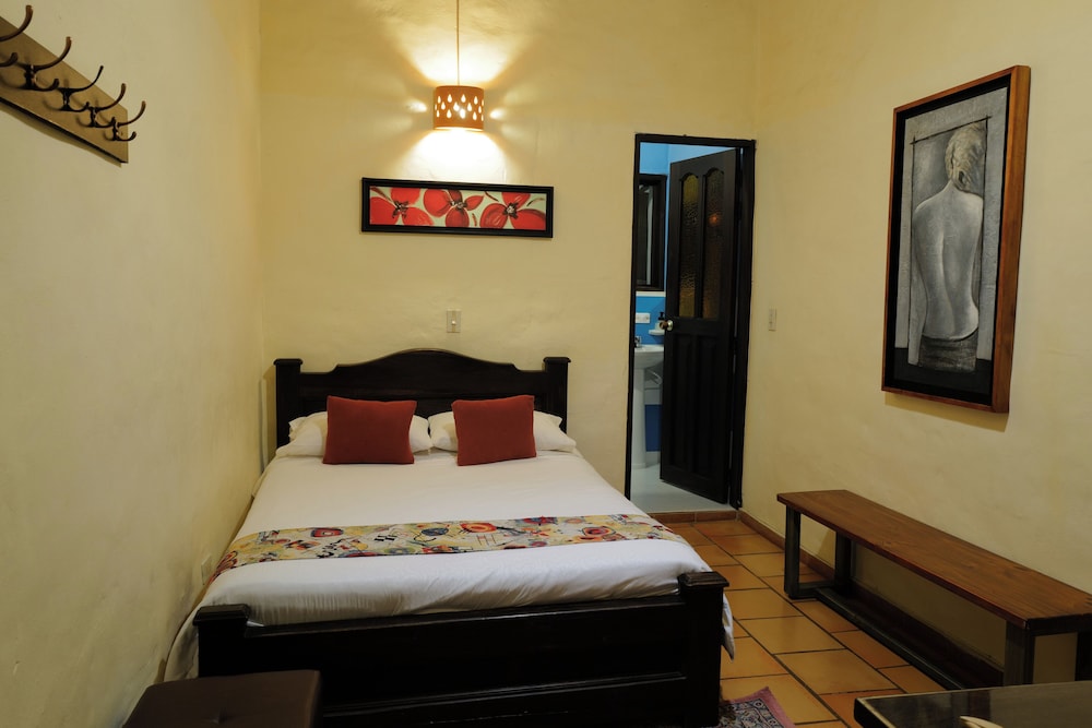 Economy Room photo 1