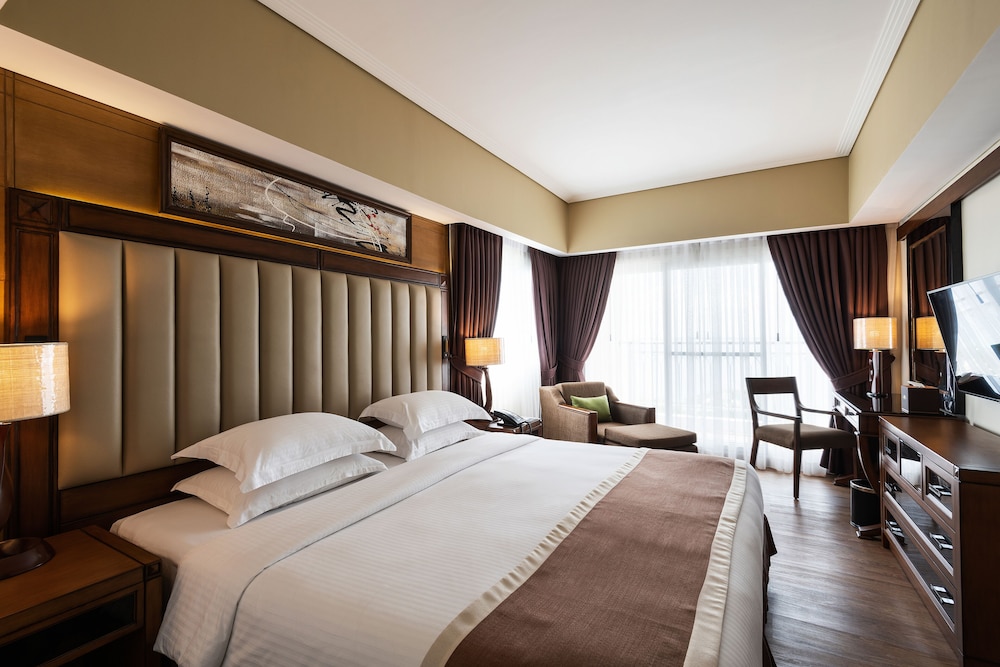 Mactan Suite Room