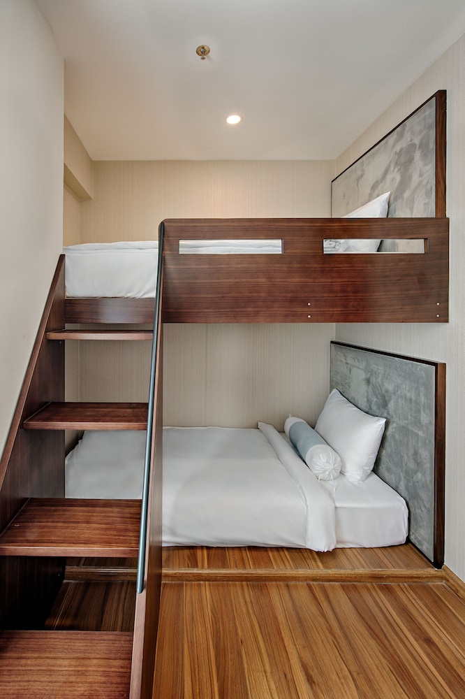Ocean Family Studio Apartment (Free Sauna) photo 3