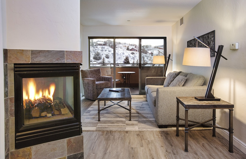 Suite, 2 Bedrooms
