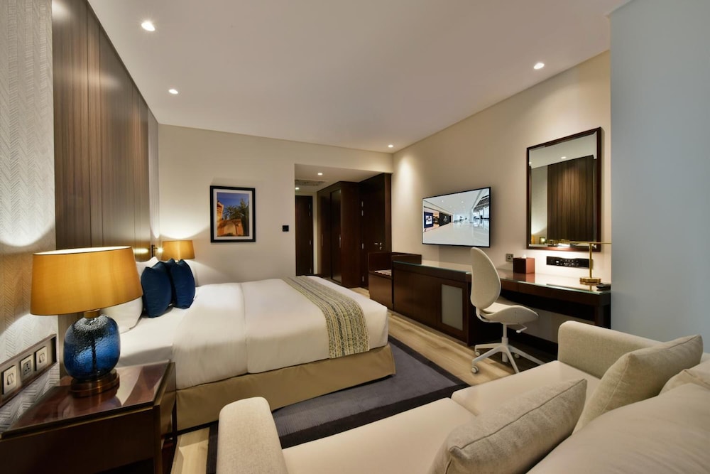 Standard Double Room, 1 King Bed photo 2