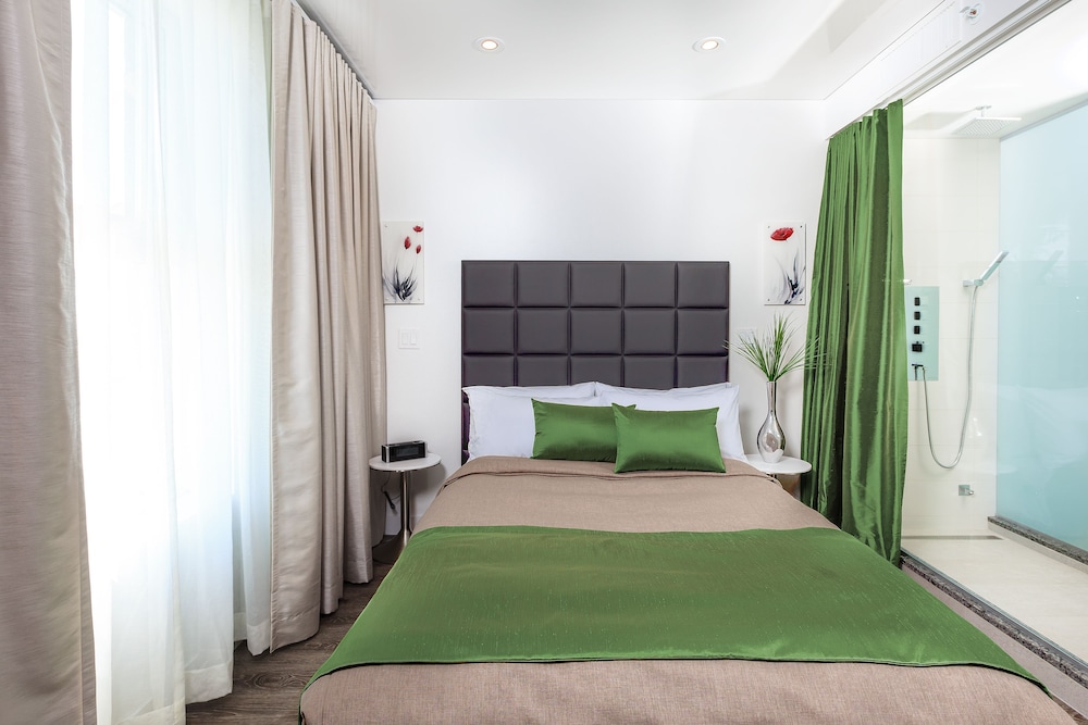 Room Ultra, 1 Double Bed (small) photo 1