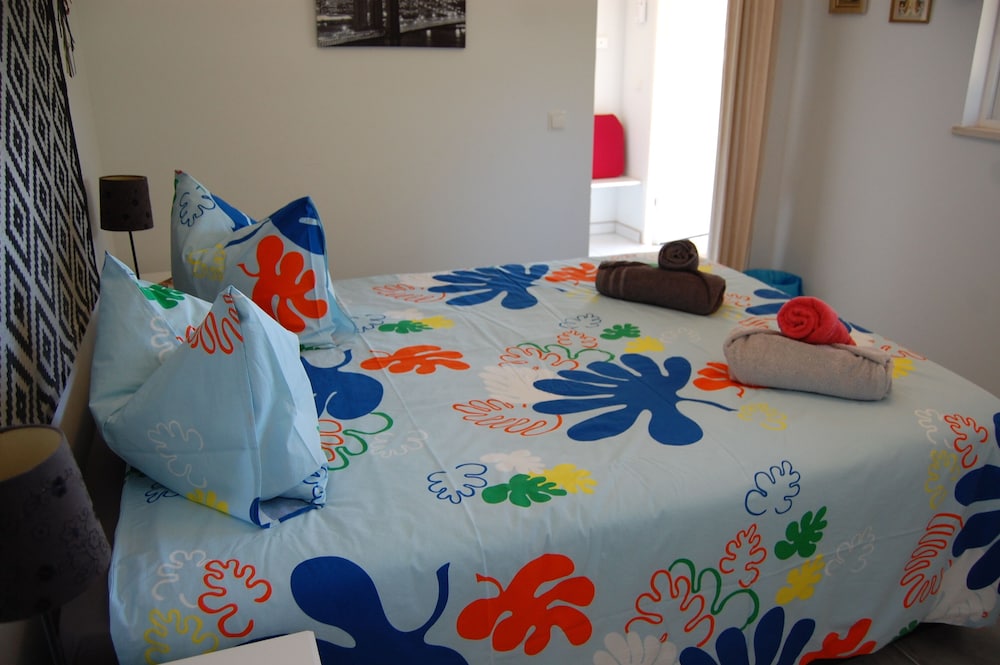 Charming 3-bedroom Villa With Wifi and Central Heating in Beautiful Santa Bárbar, 写真 49