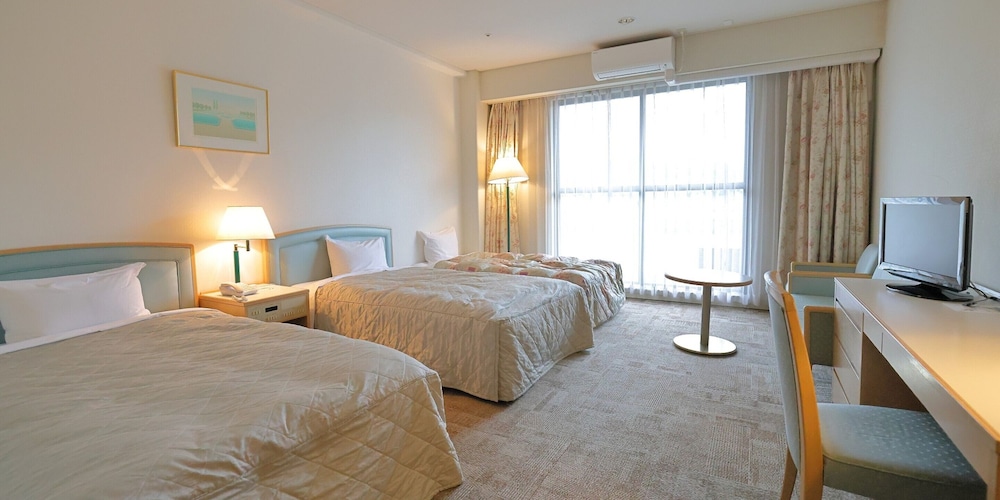 Standard Twin Room - Photo 7
