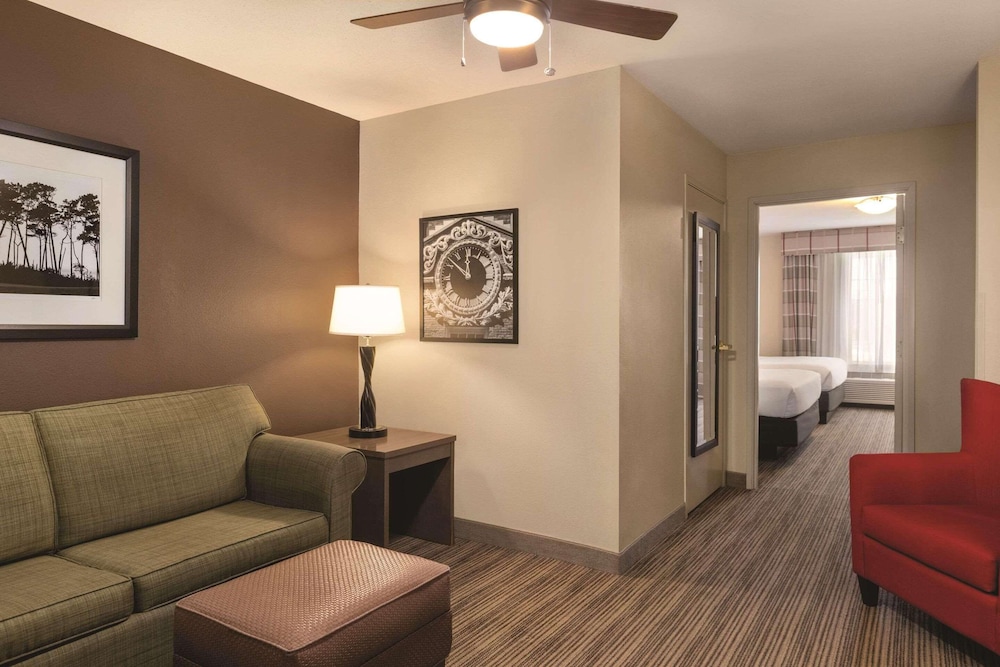 Suite, 1 Bedroom, Non Smoking photo 3