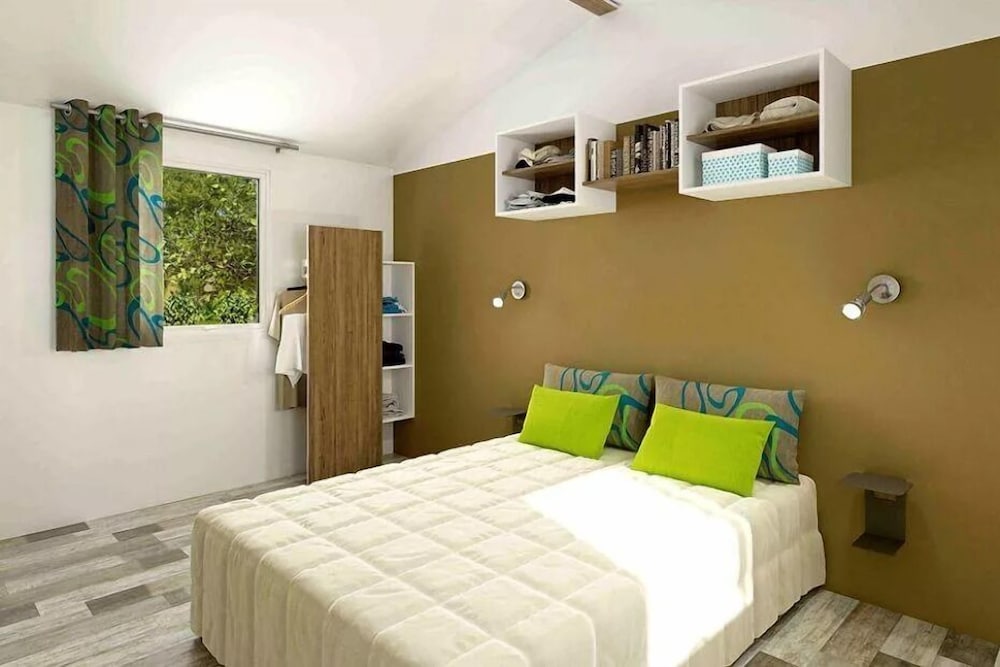 Exclusive Mobile Home photo 1