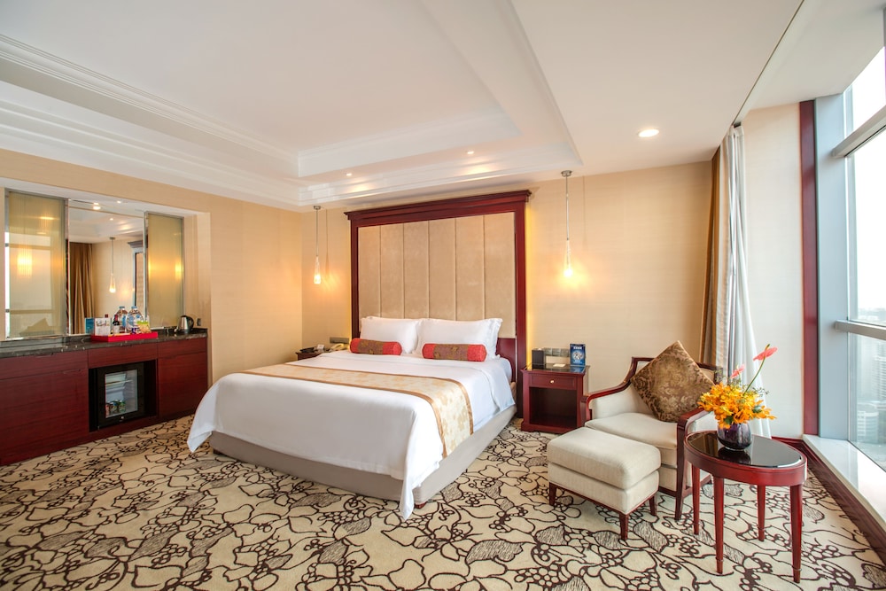Superior Room, Garden View (King Bed) - Photo 5