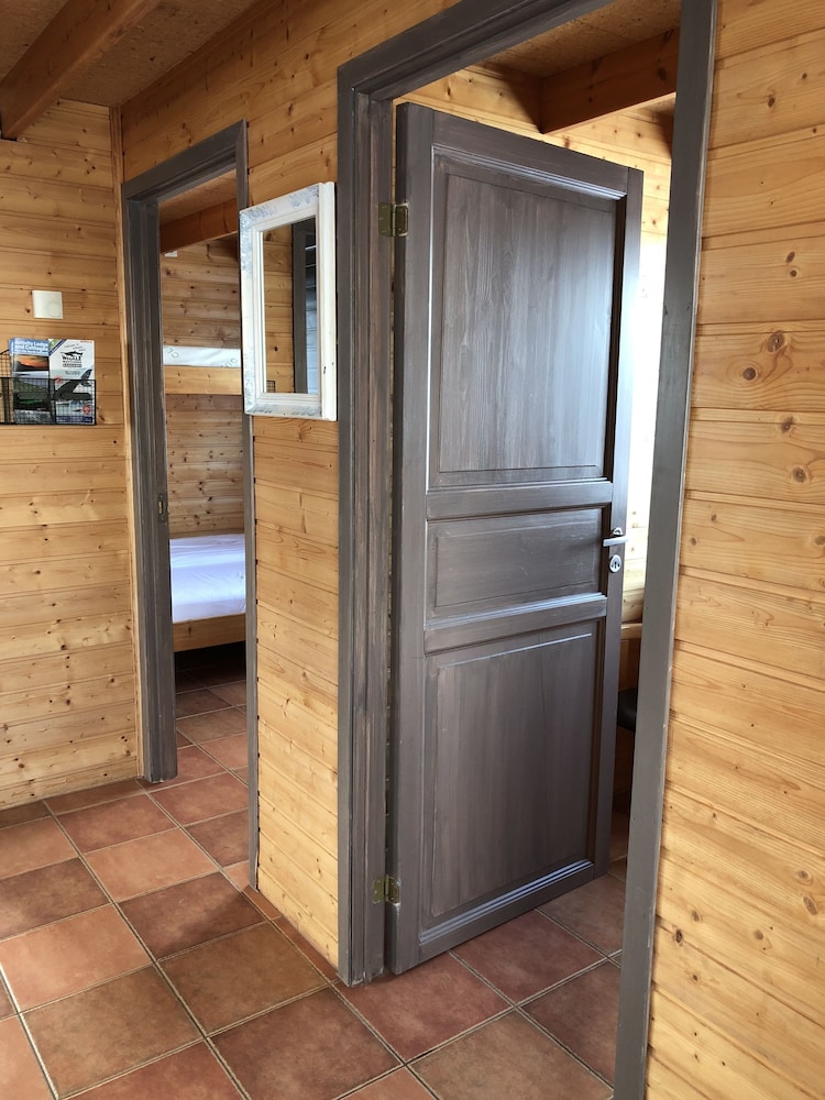 Basic Cottage, 2 Bedrooms (2) photo 1