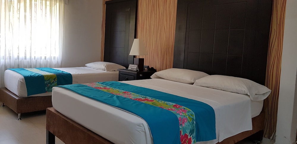 Superior Single Room, 1 Large Twin Bed, Non Smoking photo 1