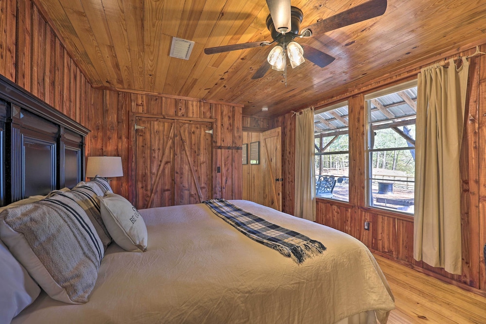 House (2 Bedrooms) photo 3