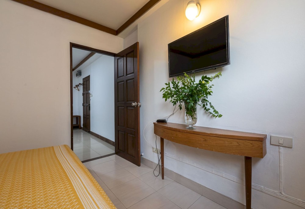 Superior Triple Room photo 3
