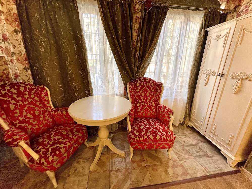 Design Quadruple Room photo 2