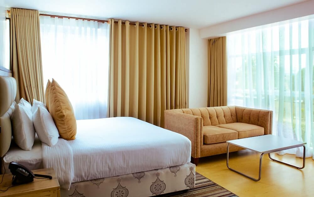 Deluxe Twin Room photo 3