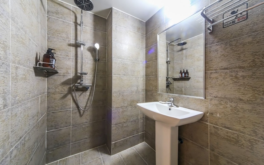 Deluxe Double Room - Photo 3