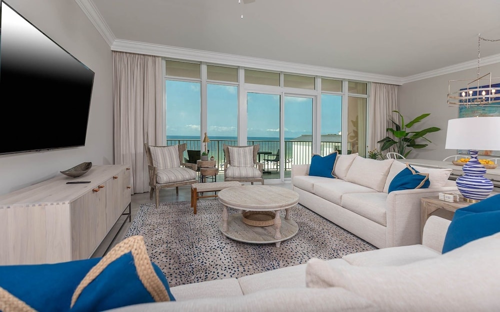 Condo, 2 Bedrooms