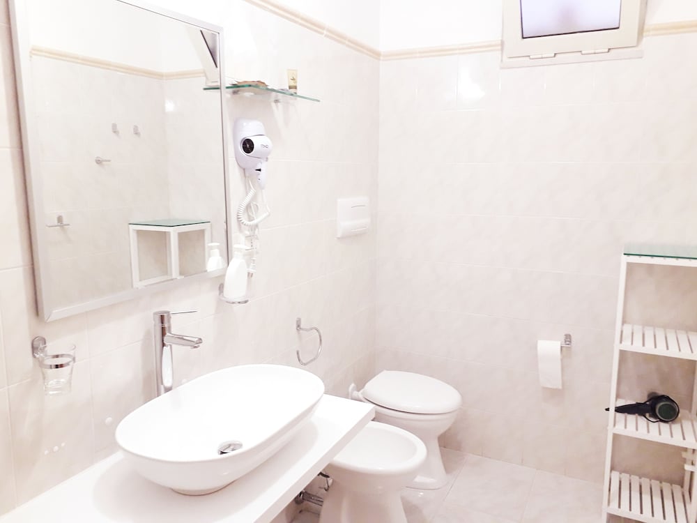 Design Villa, 2 Bedrooms, Kitchenette