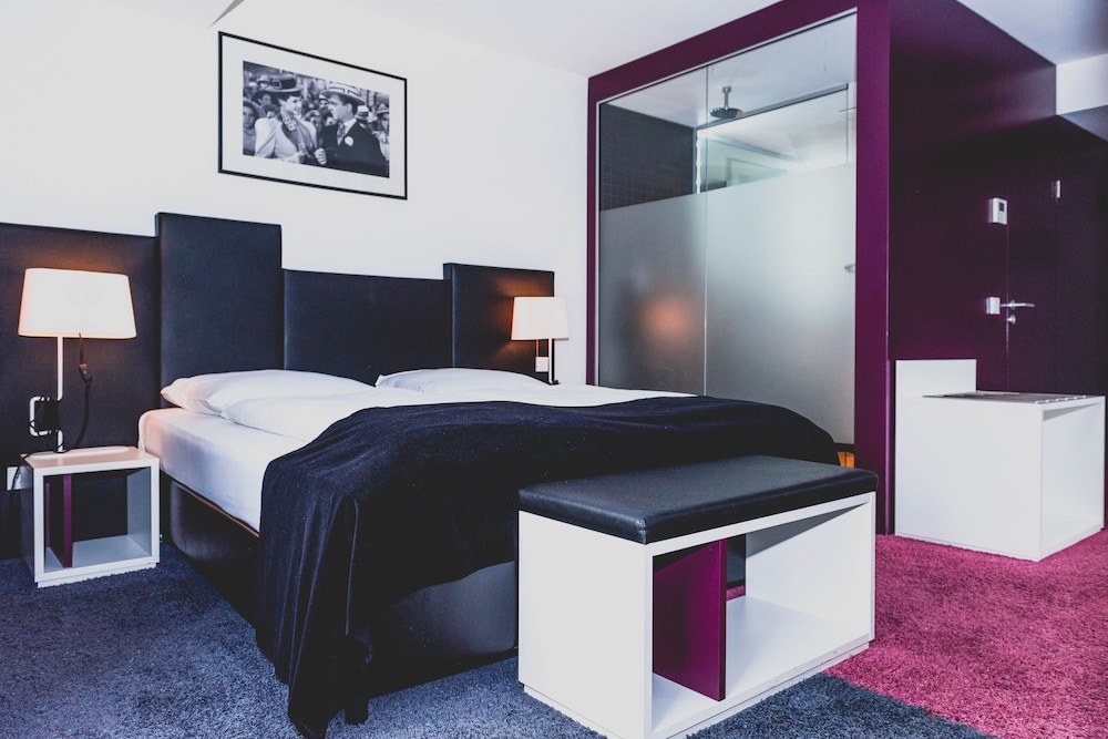 Double or Twin Room photo 1