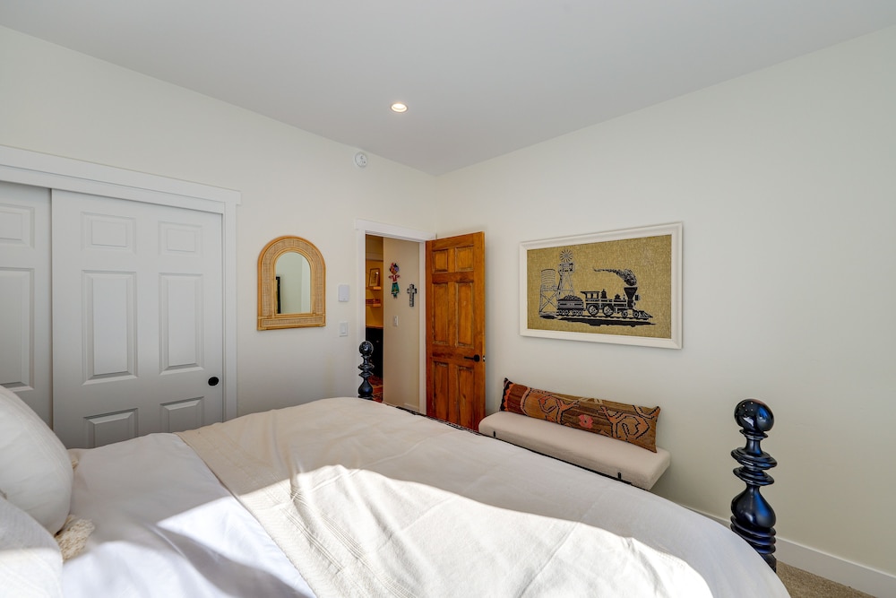 House (5 Bedrooms) photo 2