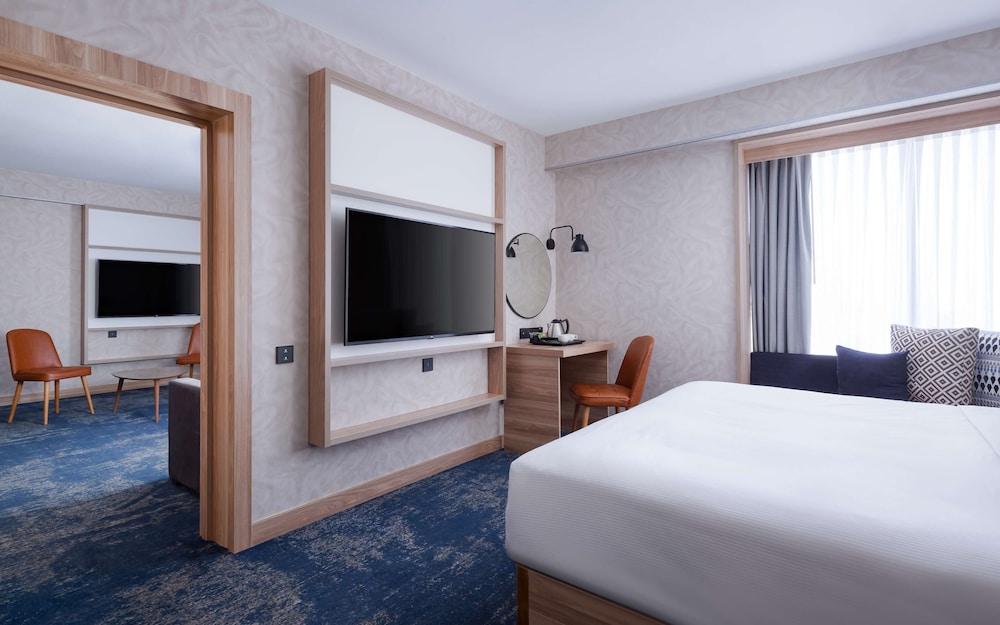 Suite, 1 Bedroom photo 2