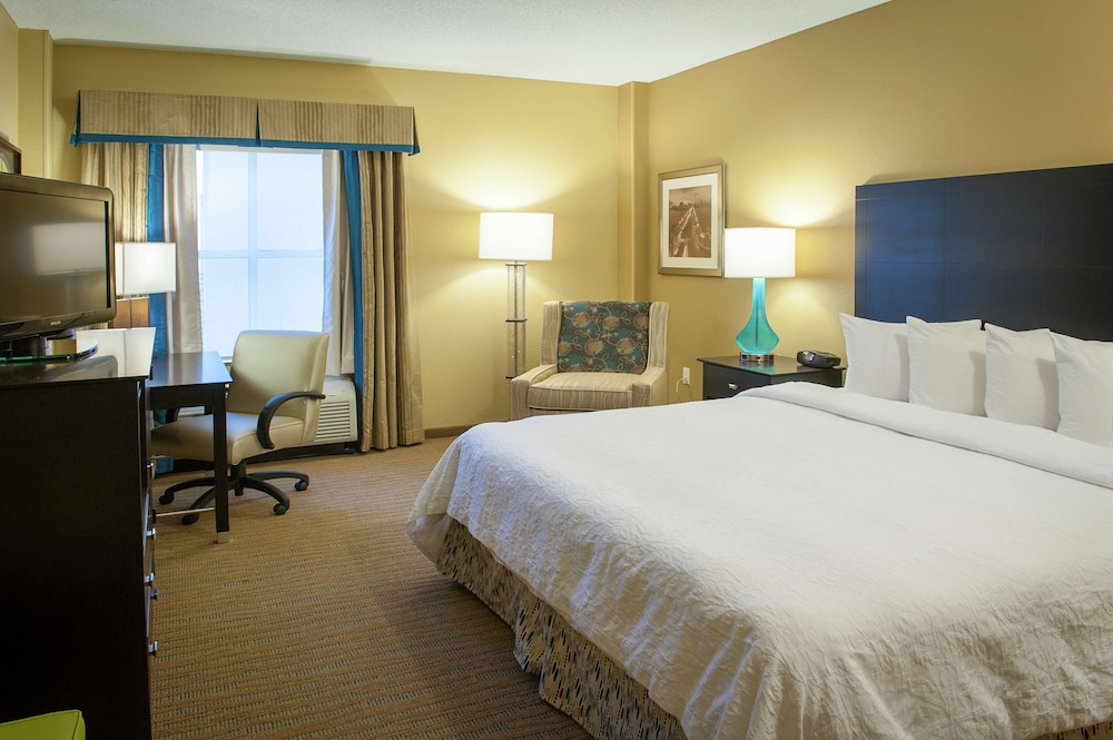 Standard Room, 1 King Bed - Photo 2