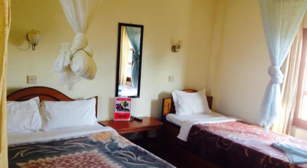 Standard Single Room, With Air Cond