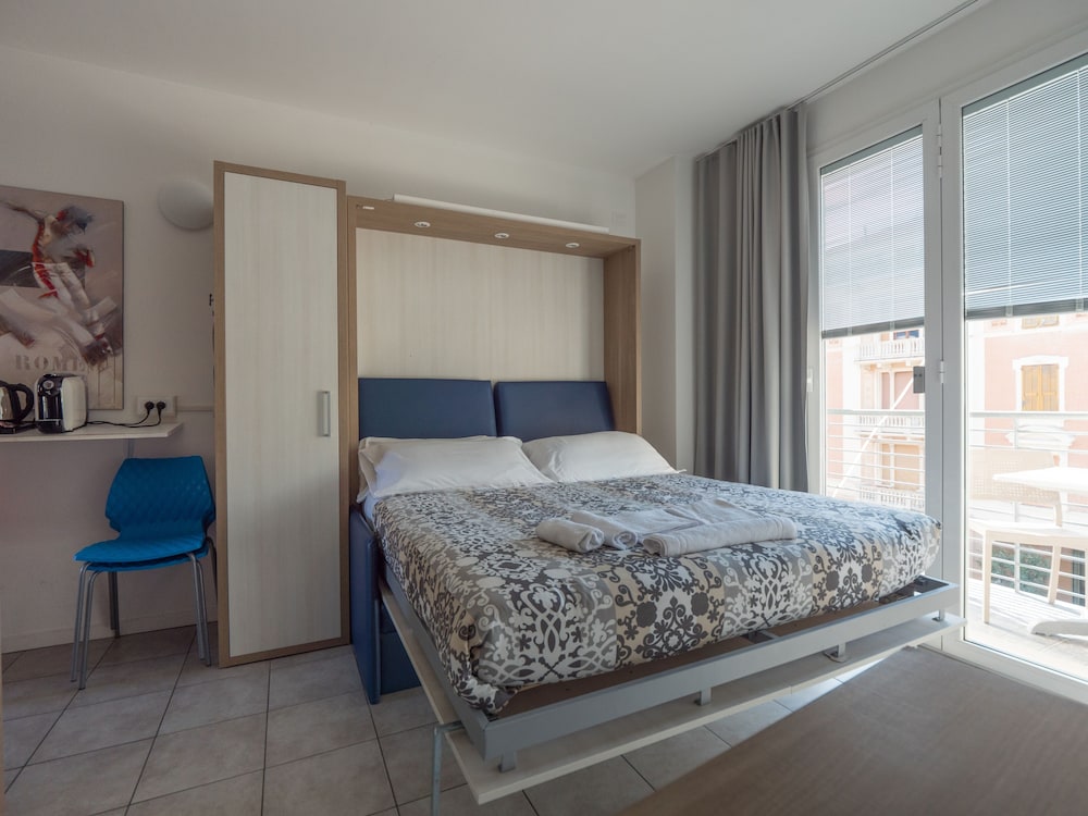 Apartment, 1 Bedroom, Balcony, Partial Sea View (Bilocale) photo 3