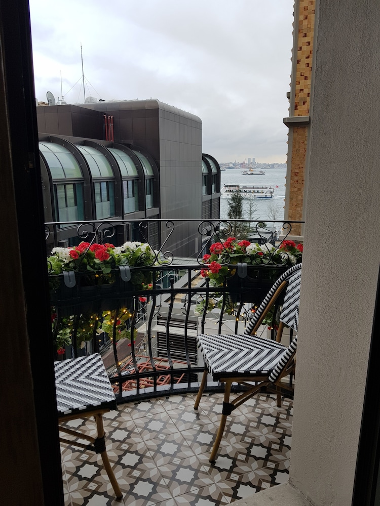 Exclusive Studio Suite, Partial Meerblick