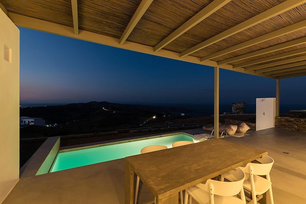 Executive Villa, 3 Bedrooms, Private Pool, Partial Sea View photo 2