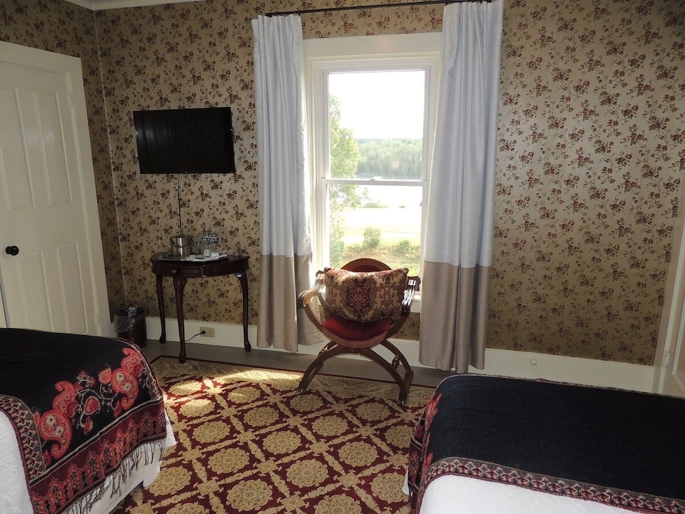 Classic Double Or Twin Room photo 2